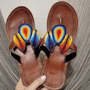 Gorgeous Beaded Thong Sandals Sz 41 (US-10.5)
